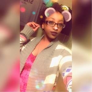 Meet your Posher, Milesha